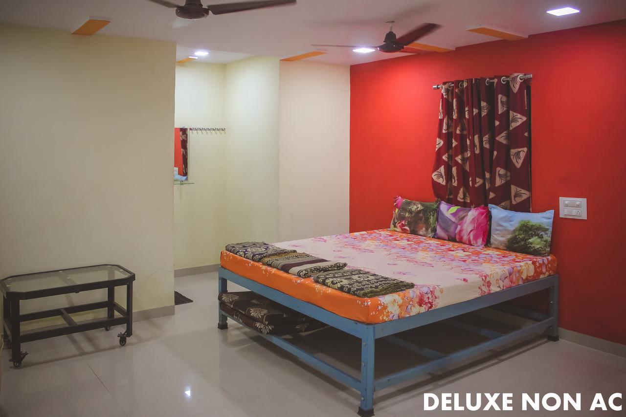 Mhatre Holiday Home Алибаг Экстерьер фото